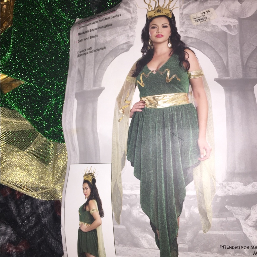 Medusa Halloween costume